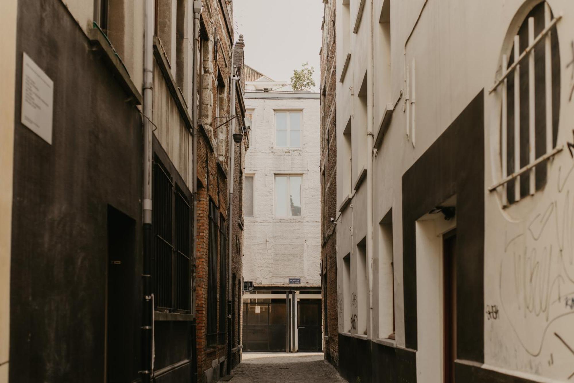 Blue Bird Residence Suite Moriaan Antwerp Exterior photo